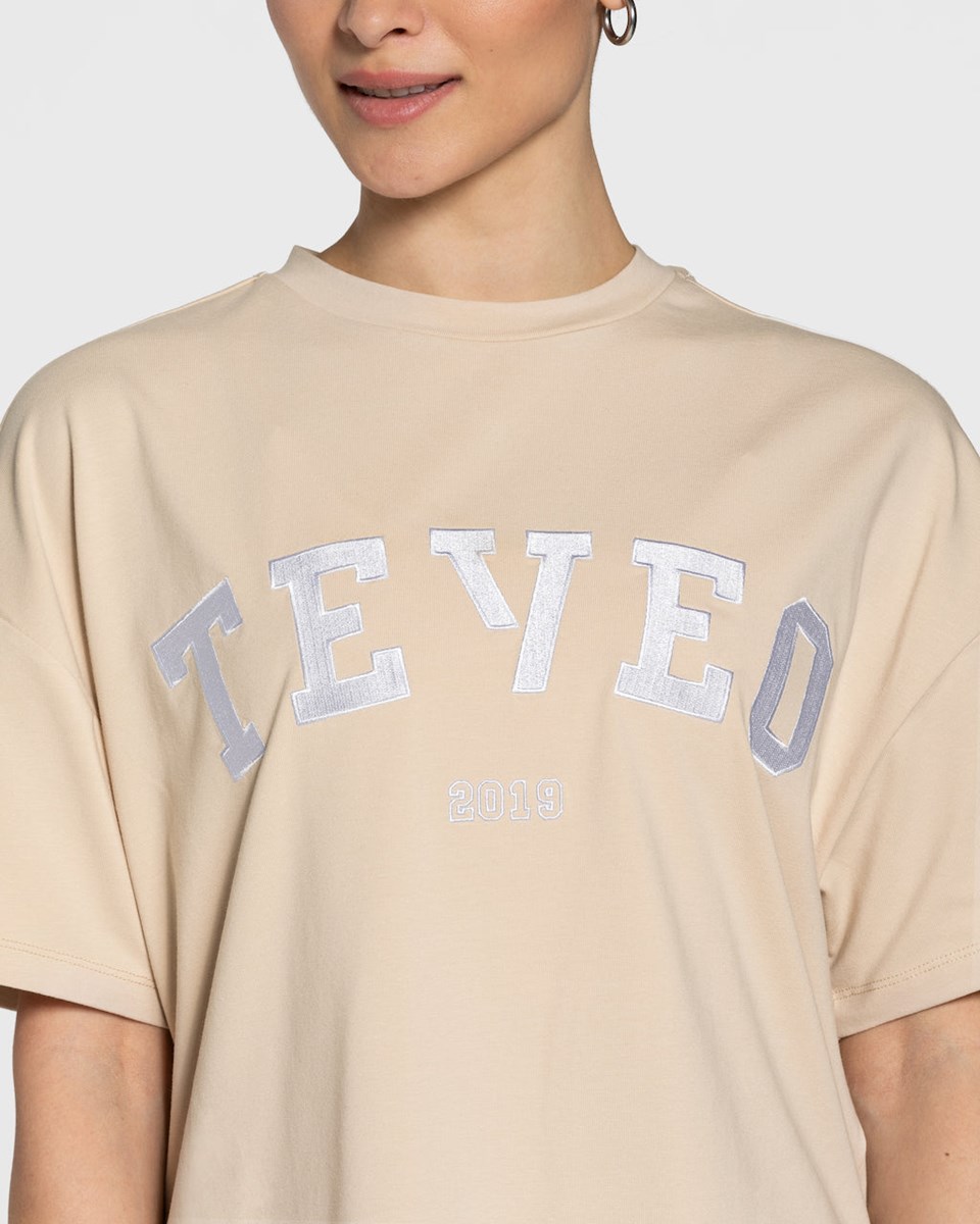 TEVEO College Oversized T-Shirt Beige | FTMG05694