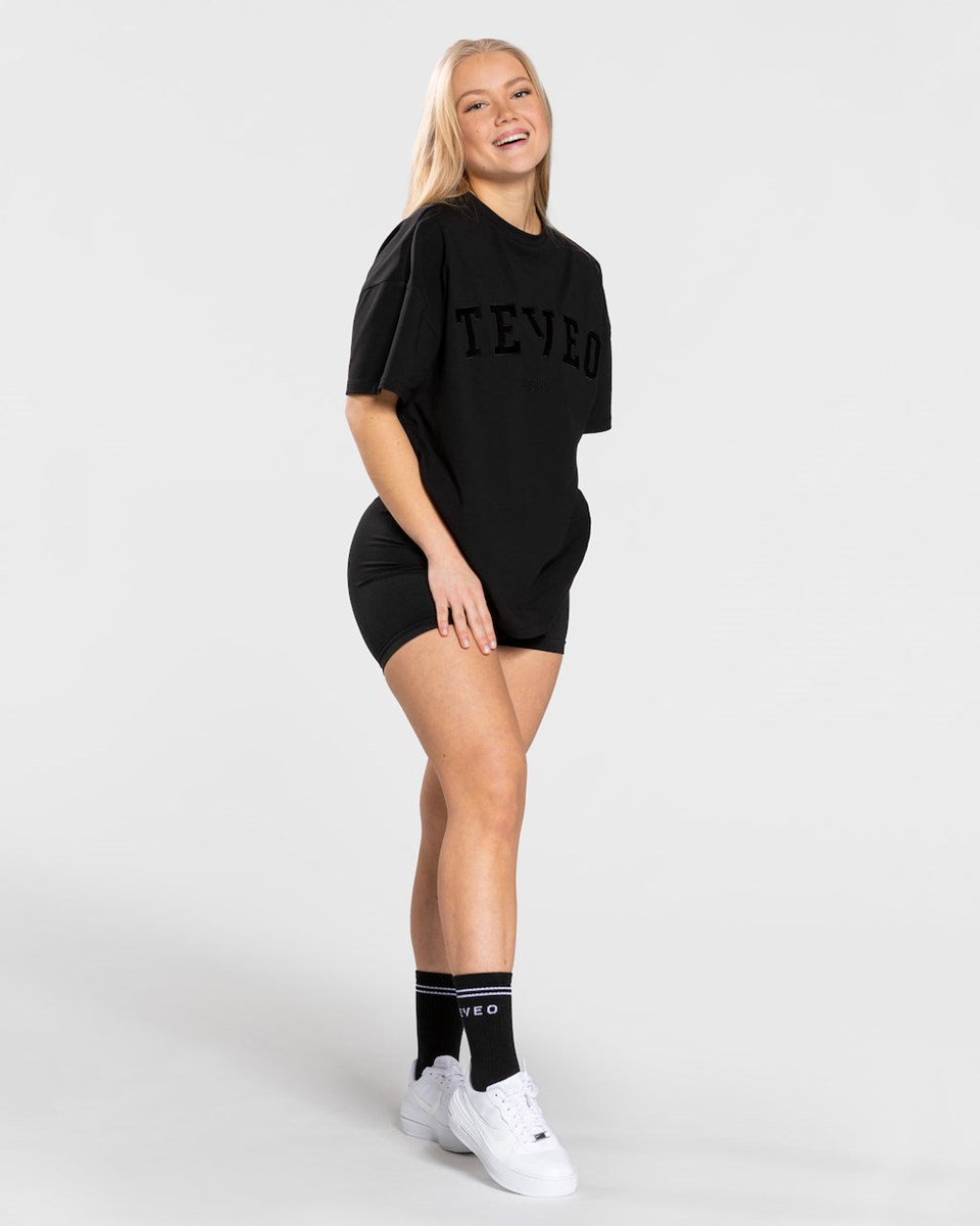 TEVEO College Oversized T-Shirt Schwarz | TURN15698