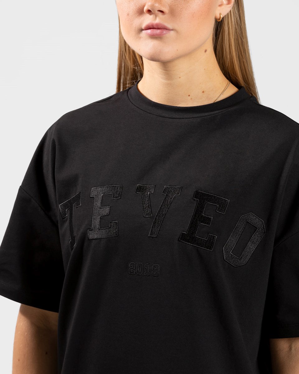 TEVEO College Oversized T-Shirt Schwarz | TURN15698