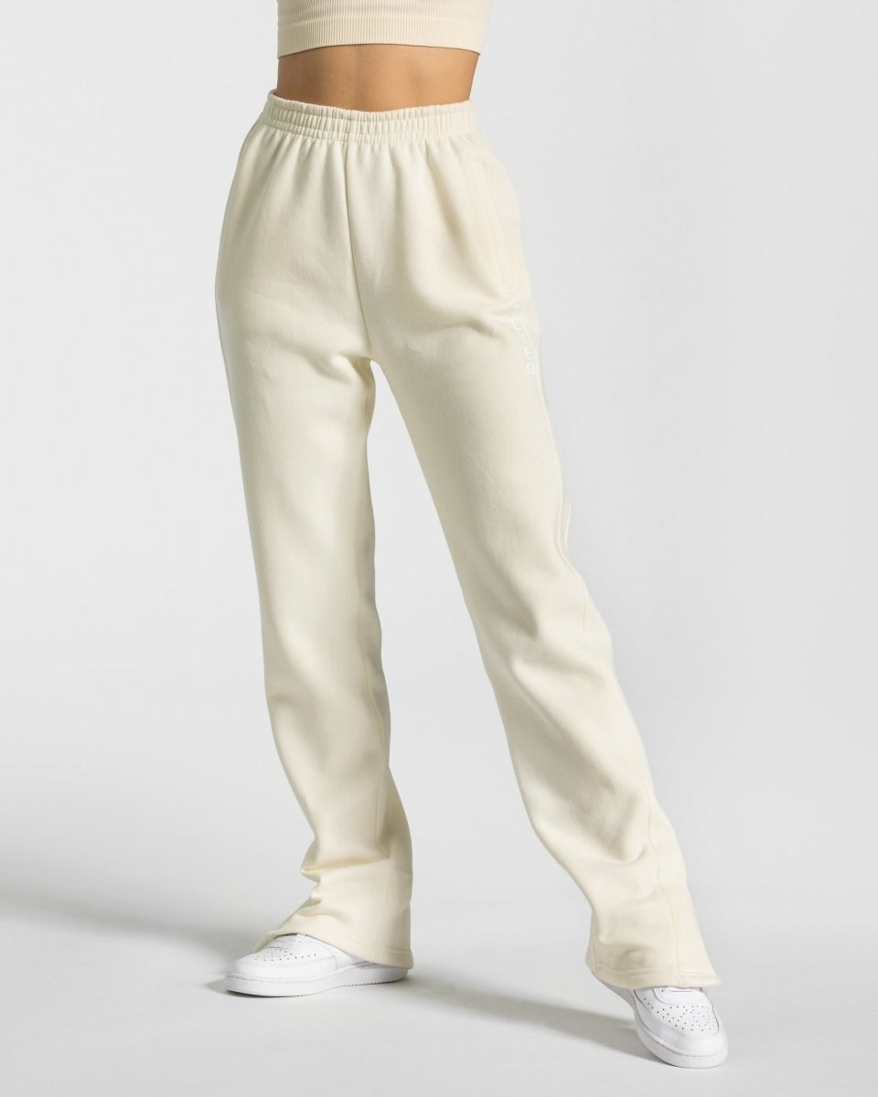 TEVEO Sassy Slit Jogger Ivory | IYSF46913