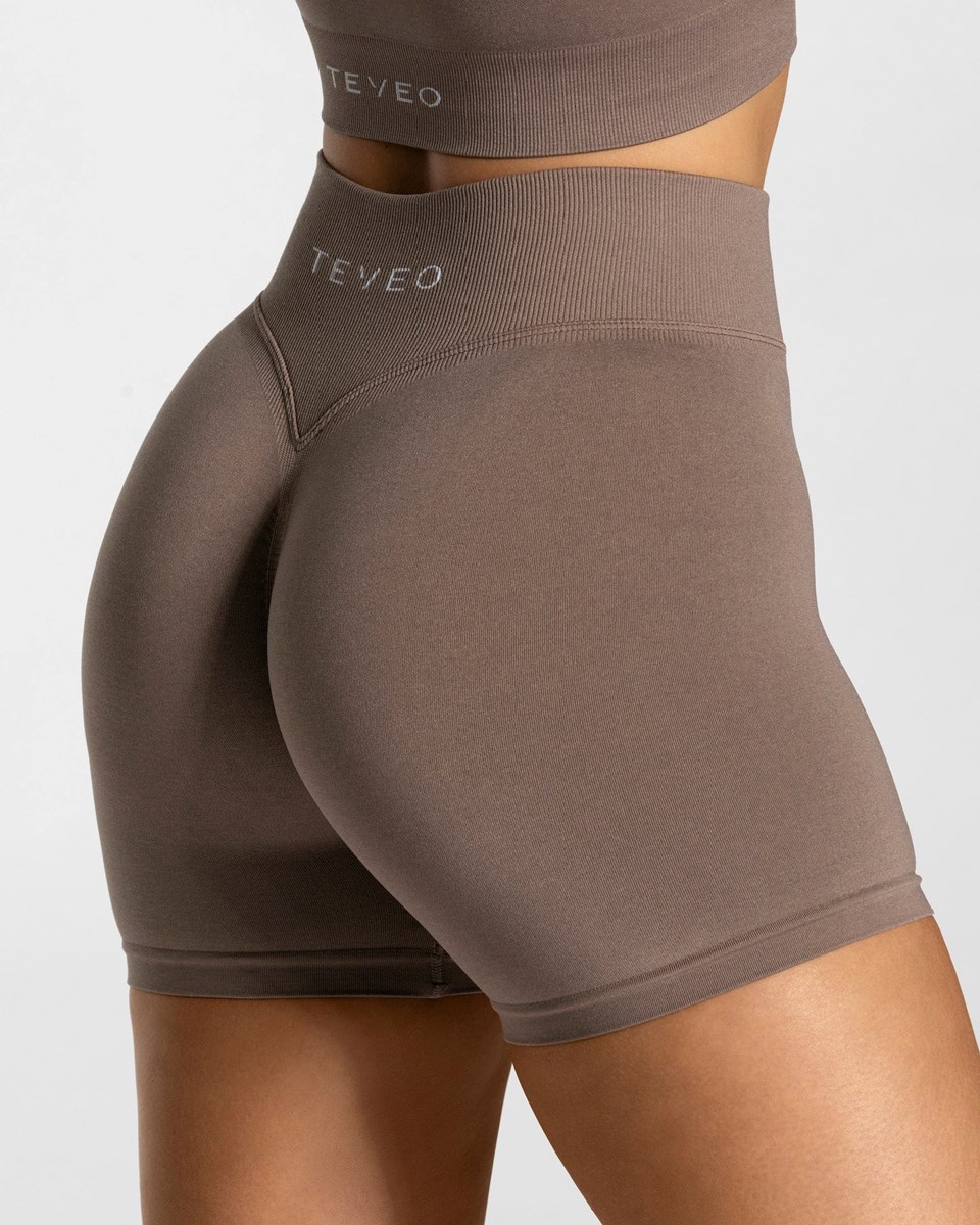 TEVEO Statement Scrunch Shorts Mokka | ZUSJ24791